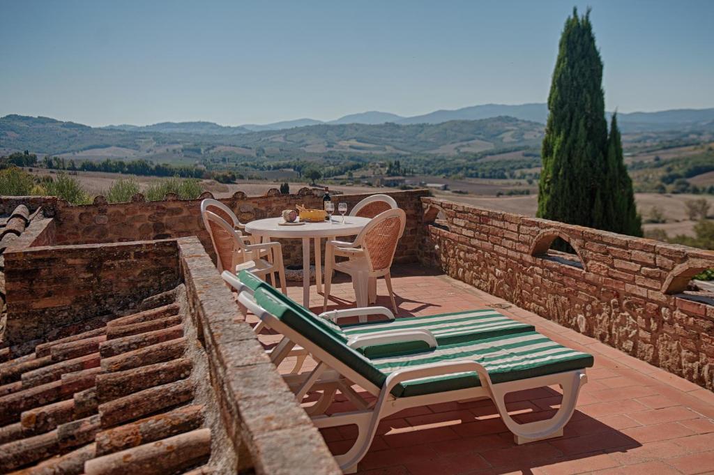 Podere La Ciabatta Casole dʼElsa Exteriör bild